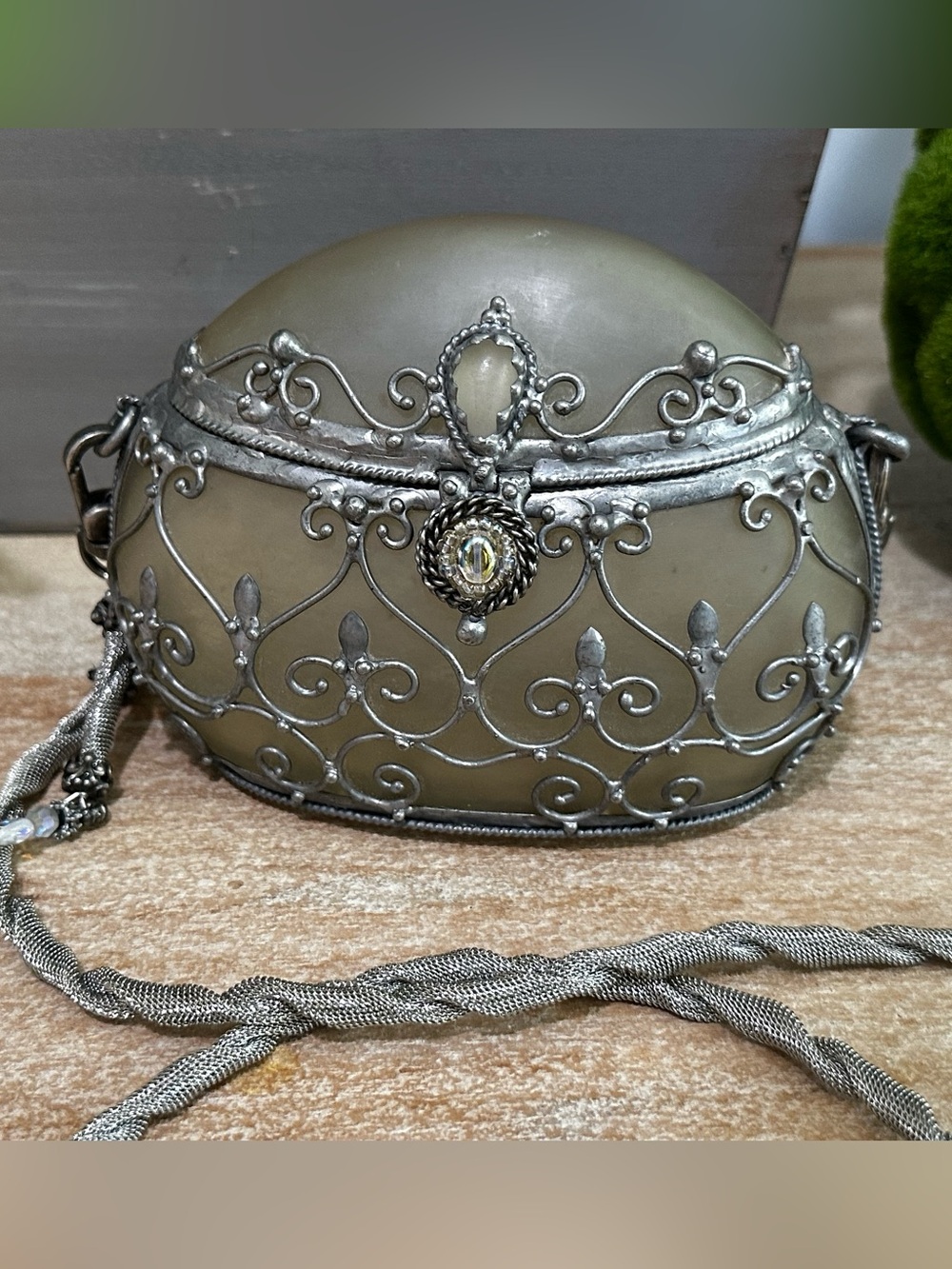 Maya Ornate Silver Filigree Evening Bag Clutch Crossbody Jeweled Purse